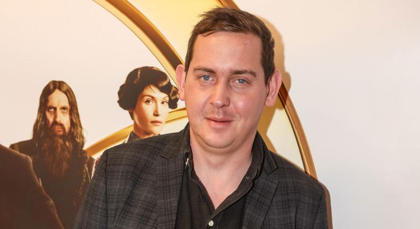 Bilincs kattanhat Molnár Gusztáv csuklóján, újabb mélyponton a színész