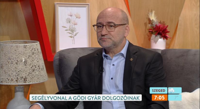 „Ekkora botrány még nem volt Magyarországon” – segélyvonalat indítottak a gödi Samsung dolgozóinak