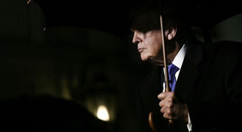 Nyomás alatt Trump a választások miatt, már Washingtonban is látják, hogy ez nem lesz jó – hátraarcra készül az amerikai elnök a vámoknál