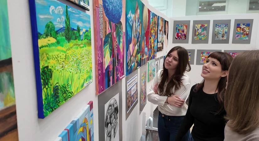 Színekbe zárt gondolatok a BLG-ben