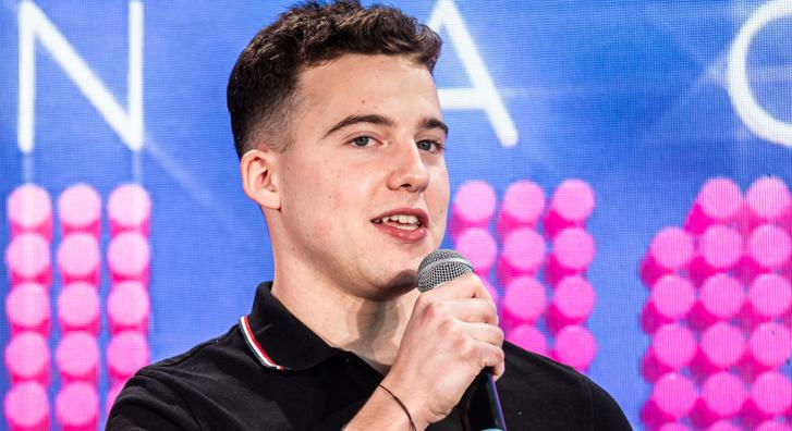 „Szabadidőm és magánéletem szinte nulla” – Ifj. Schobert Norbert A Nagy Duett mellett készül érettségire