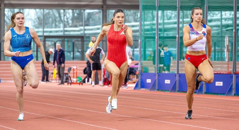 Érmek és egyéni csúcsok a fedettpályás versenyeken