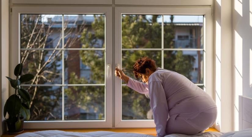 Az egészségükkel játszanak azok az idősek, akik nem szellőztetik naponta a hálószobájukat