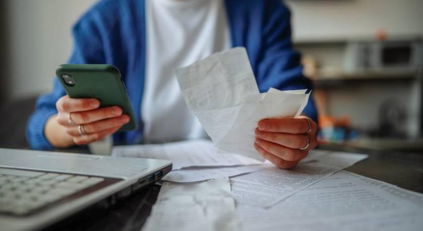 Sokakat érintő változás jöhet a bankoknál: ezt a költséget vezethetik be