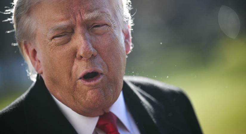 Trump ezermilliárd forintos pofont adhatott saját magának a vámemelésekkel