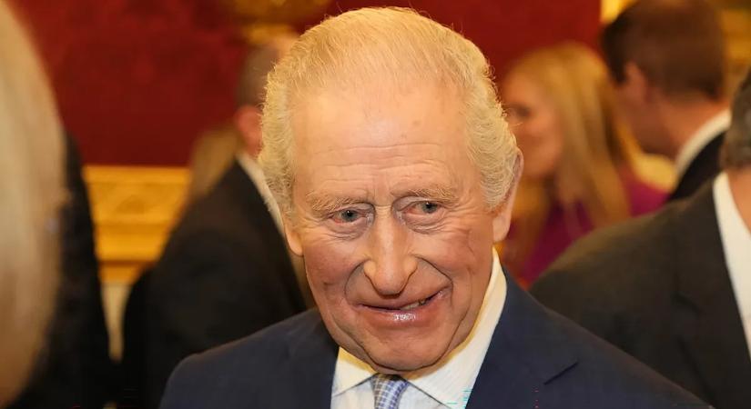 Tragédia történt III. Károly udvarában – gyászol a brit király család