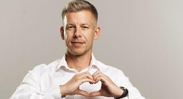 Akkugyár az Átlátszó ellen, szexvideó Magyar Péterről