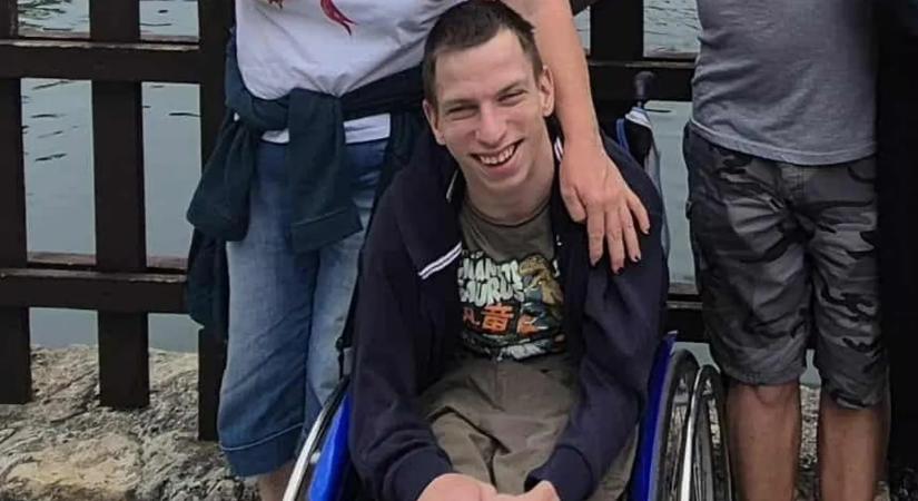 Nazarov-műtét segíthet a súlyos beteg Bálinton: hihetetlen összefogással gyűlt össze a pénz