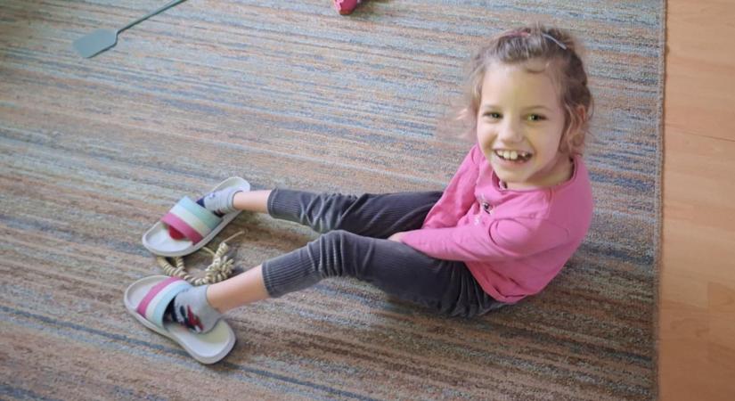 Súlyos rohamot kapott a halva született Dorci: rohantak vele a mentők a kórházba