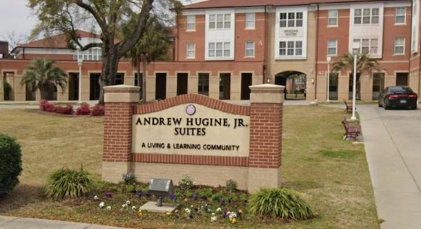 Halálos áldozattokkal járó lövöldözés volt egy amerikai egyetem campusán