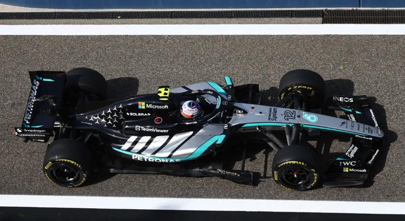 A Mercedes uralta az utolsó tesztnapot; a Ferrari megállt Hamilton alatt Bahreinben
