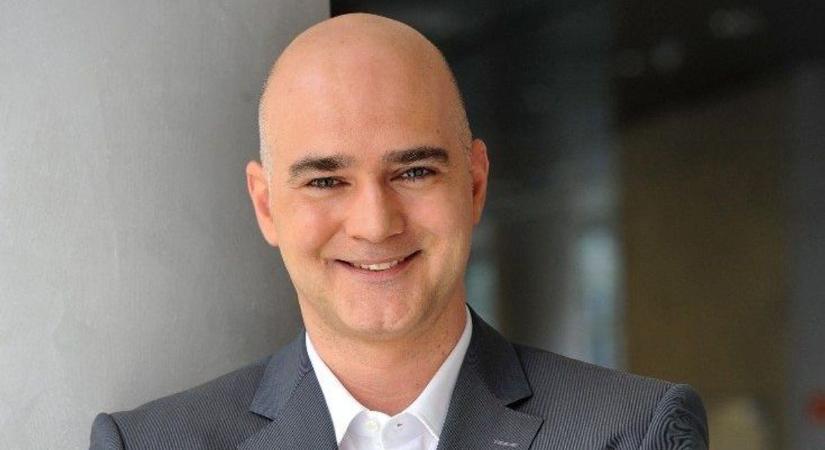 Kritizáltuk a Videoton mérkőzés játékvezetőjét, ifj. Knézy Jenő a védelmébe vette – videóval