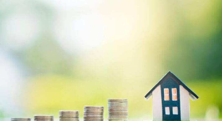 Lakáshitelek a küszöbön – olcsóbb törlesztőrészletekre készülhetnek a magyar vásárlók?