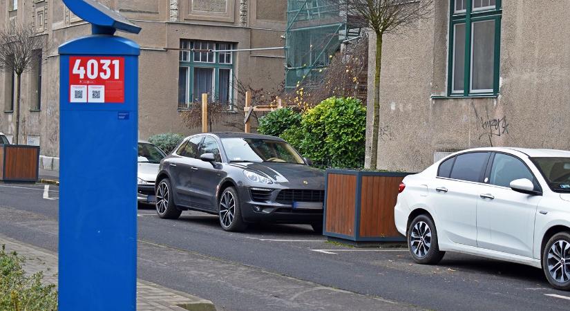 Ingyenes parkolás Debrecenben: közeleg a határidő