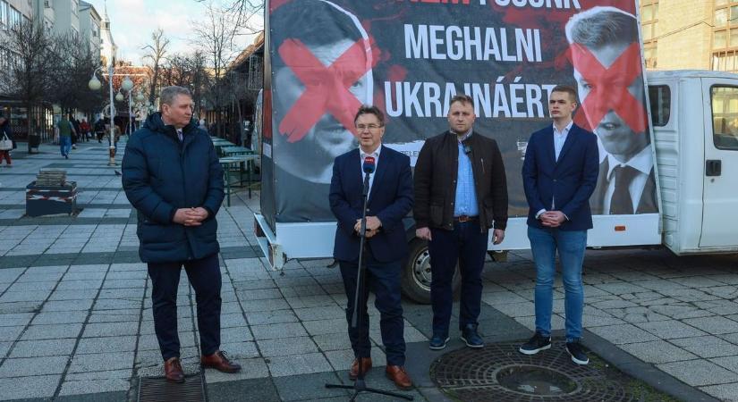 Eger fejlődését, a fiatalok jövőjét is megtöri, ha háborúba sodródunk, mondták az országjáráson