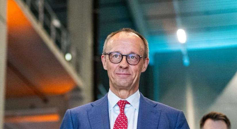 A német kancellár az Egyesült Államokat és Orbán Viktort is bírálta