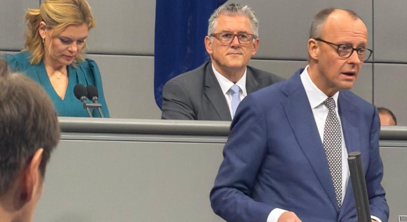 Csattanós pofon: A német kancellár keményen nekiment Orbán Viktornak Münchenben