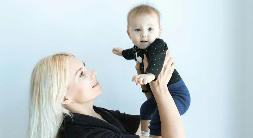 Brutális kegyetlenséggel végzett kétéves kislányával egy anya – azt hazudta, egy keksztől fulladt meg