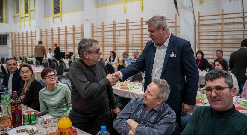 50 ezer palacsinta a nemzeti összetartozás jegyében – Elrajtolt a győrvári böllérfesztivál!