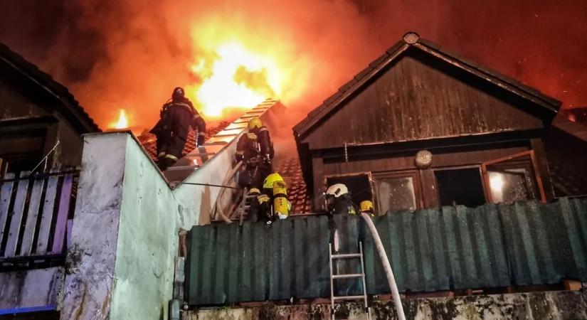 Budakeszi tűz: „Az unokámmal néztük, hogyan ég a szálló, nagyon megrázott minket” – megszólaltak a szemtanúk