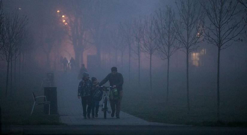Borongós, hűvös nap előtt Heves vármegye