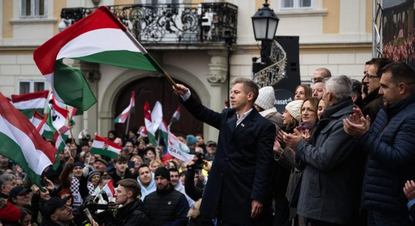 Magyar Péter az ország következő külügyminisztereként mutatta be Orbán Anitát Donald Tusknak