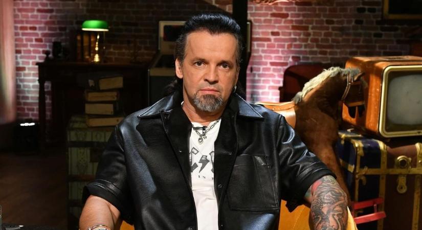 Fejes Tamás megmutatta ritkán látott családját – születésnapot ünnepeltek