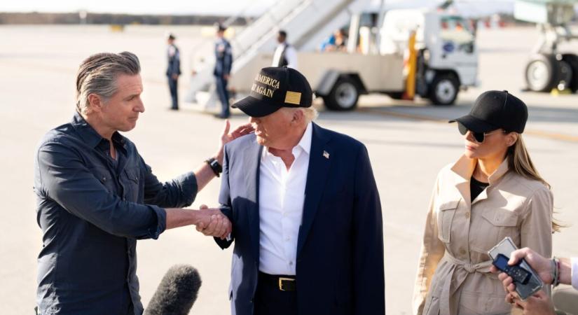 „Trump egy T. Rex”