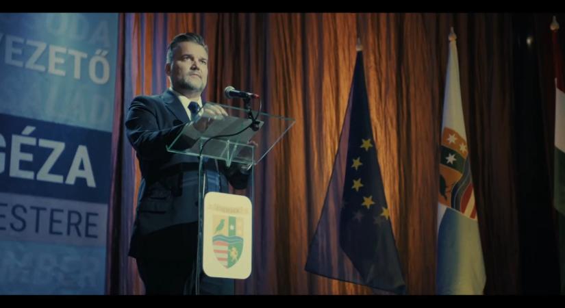 Magánéleti krízis és kampánycsata a Gólkirályságban: sorsdöntő nap elé néz a polgármester