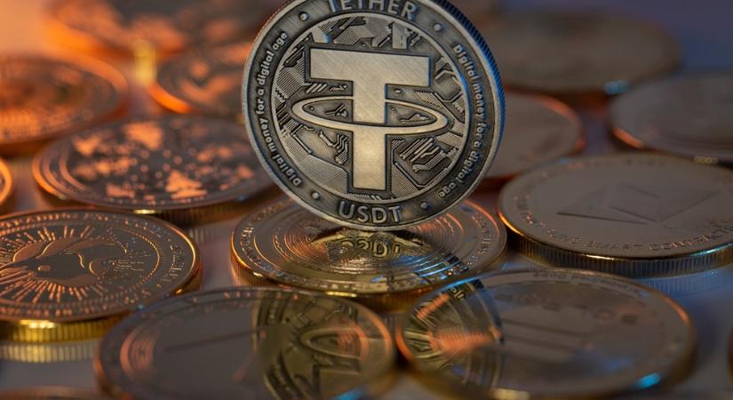 Átrendeződés jöhet a kriptopiacon: veszélyben az Ethereum második pozíciója