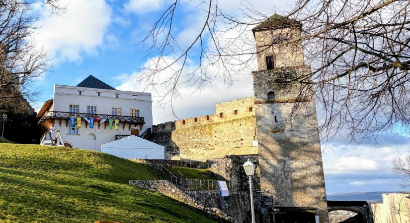 A vár, ahol Csák Máté is lakott – megnéztük Európa Kulturális Fővárosát