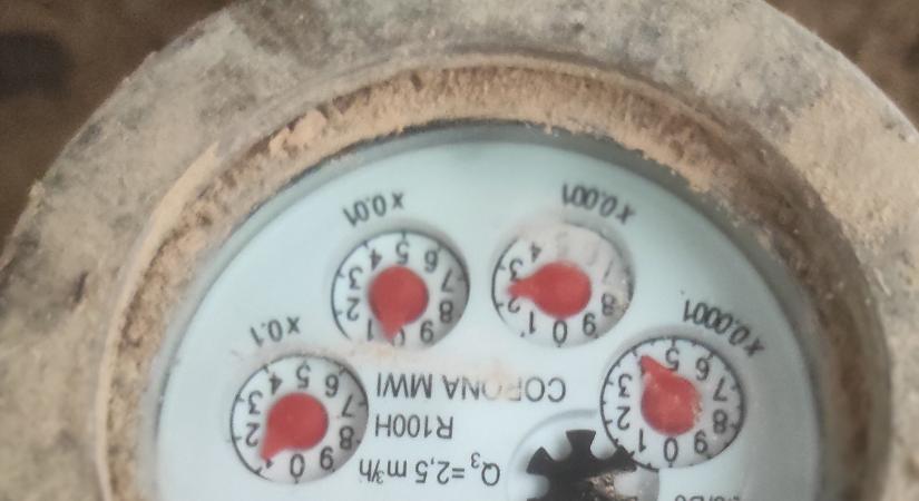 Több tízezer embernek jön a vízóracsere csak Budapesten