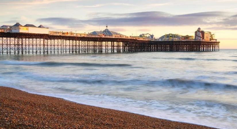 Házról házra járva terjesztik az antiszemitizmust a „toleráns” brit városban