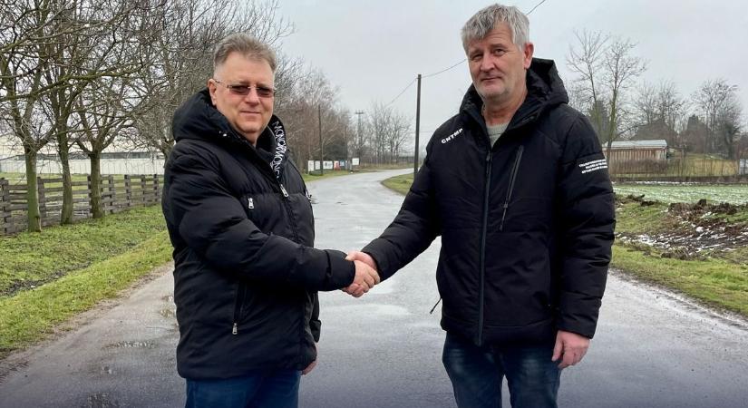 TOP Plusz pénzből szépül a Mária utca Perkátán (videóval)