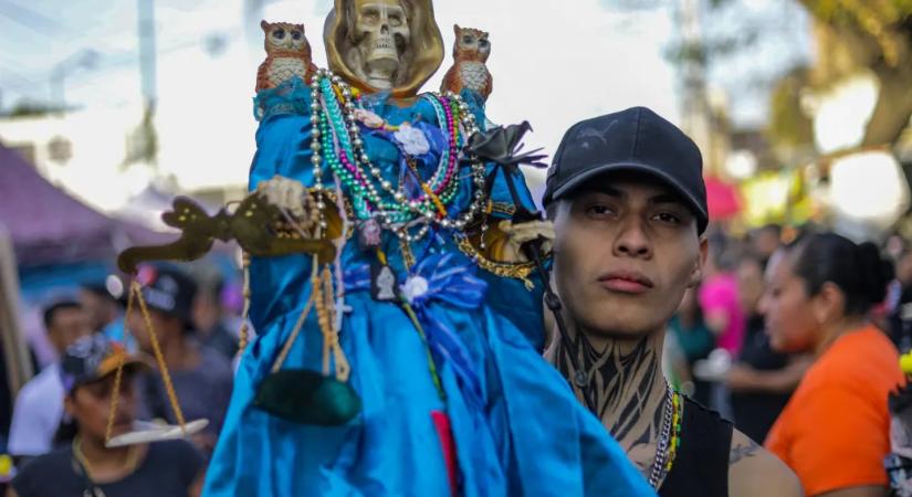 A mexikói drogkartelleknek saját narkószentjeik vannak