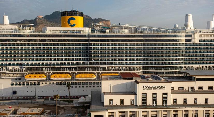 Halálba ugrott egy turista