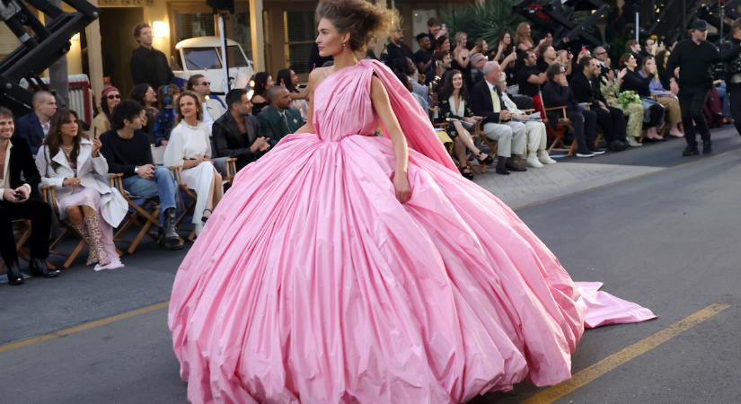 3 divattrend, ami meghatározza a 2026-os tavaszt és nyarat – és három, ami eltűnik