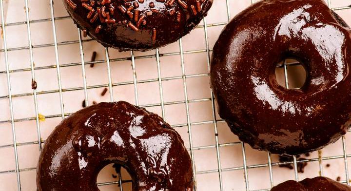 Mennyei farsangi csokis fánk: a desszert, ami elvarázsol