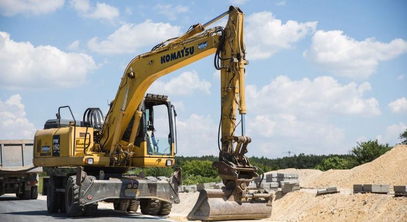 Nem verték nagy dobra: egy magyar városban épül elkerülő út, már el is kezdődött a 18 milliárdos beruházás