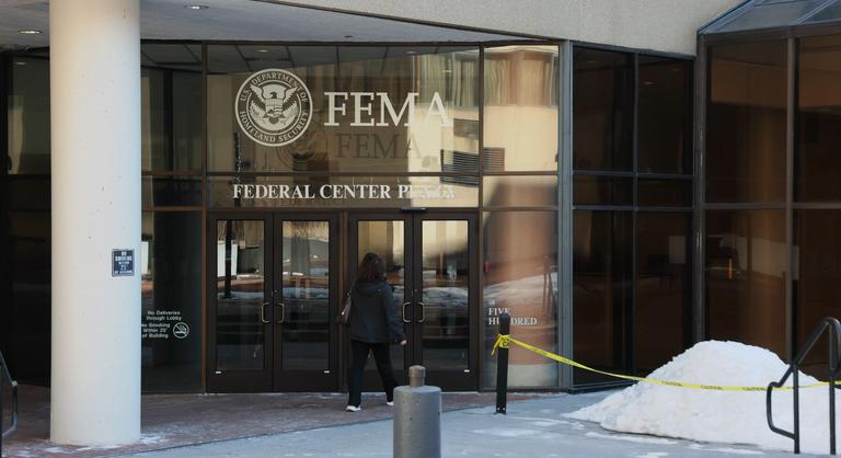 Bajba került az Egyesült Államok Belbiztonsági Minisztériuma, akadozhat a közlekedés és a katasztrófavédelem