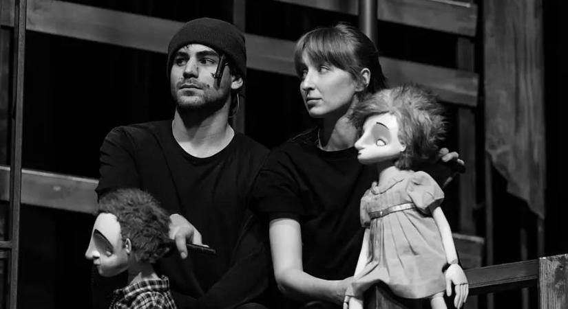 „A báb behúz, adja magát” – Bartha Bendegúzzal érkezik a Semmi 2.0