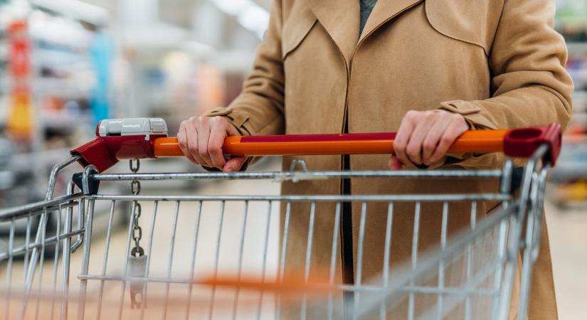 Palackos termékek miatt riasztott a hatóság: ha ilyet vettél, ne idd meg!