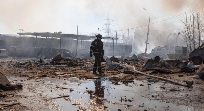 Odesszát és Zaporizzsját bombázták az oroszok, két embert öltek meg