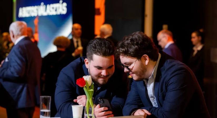 Telt ház várta Orbán Viktor évértékelőjét