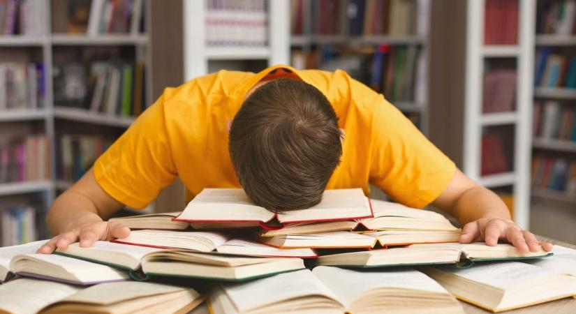 A 15 éves korban tapasztalt magas vizsgastressz növeli a depresszió kockázatát fiatal felnőttkorban