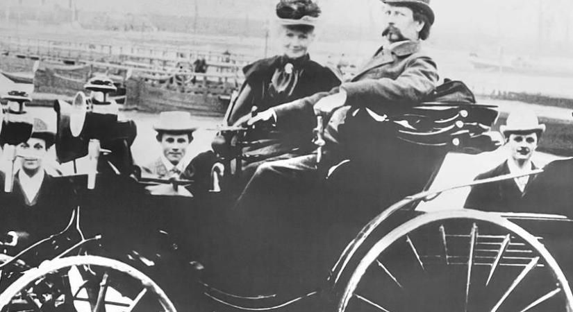 Ő volt a világ első sofőrje: Bertha Benz harisnyakötőt használt szigetelésnek