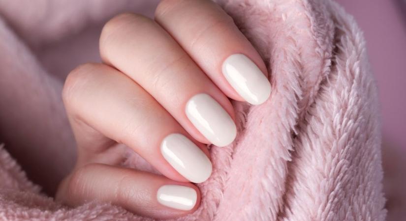 Ezért válik le a köröm: minden, amit az onikolízisről tudni kell