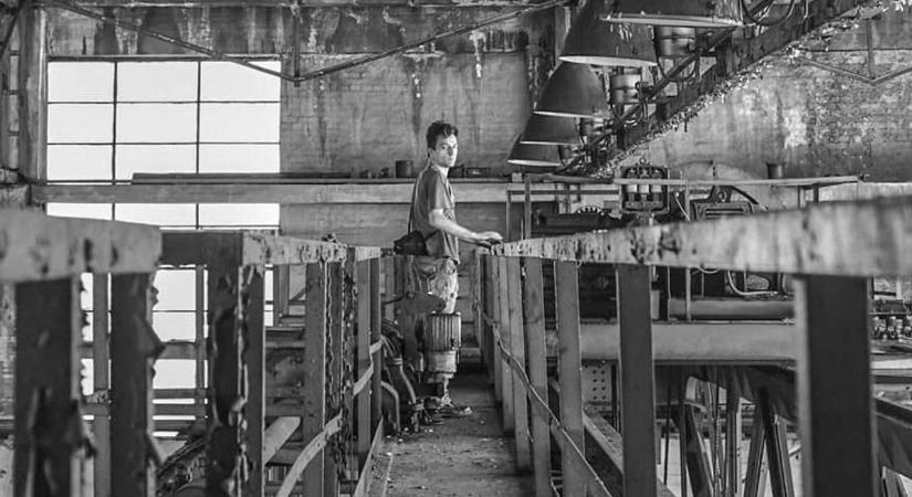 Helyek, ahol megállt az idő, avagy miért akarunk omladozó épületekbe bemenni? - XXL galéria