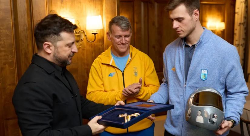 Zelenszkij a Szabadság Érdemrenddel tüntette ki a téli olimpiáról kizárt ukrán szkeletonost