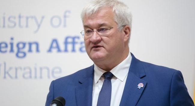 Ukrajna készen áll arra, hogy a jövőben külföldön is bevesse a csapatait – Szibiha